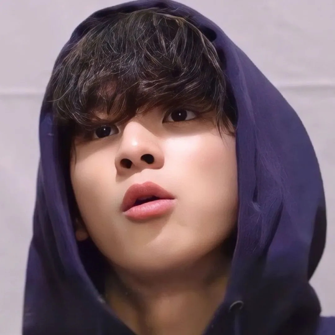 粉丝拍下的郑东元瞬间