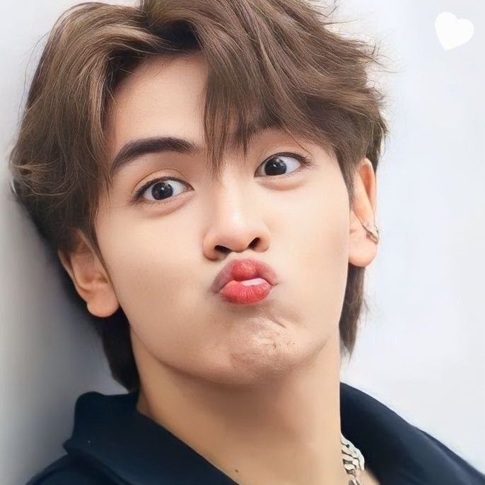 Behind-the-scenes cut of Joong Archen Aydin