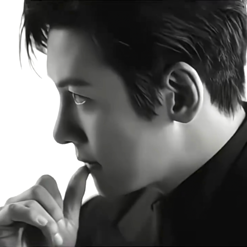 A moment captured by a fan of Ji Changwook