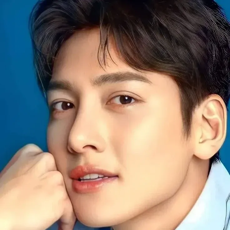 Recent activity shot of Ji Changwook