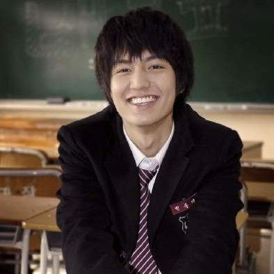 Latest photo of Lee Minho