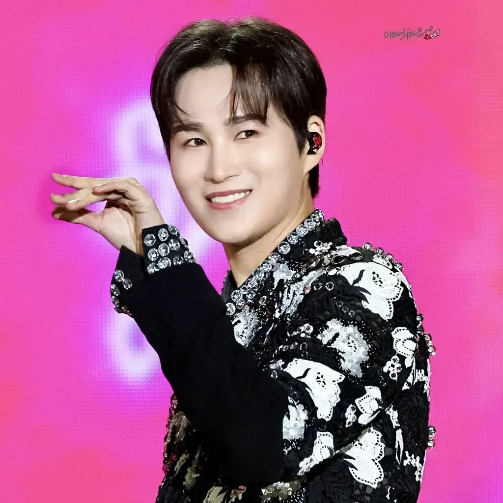 Cuplikan di balik layar dari Kim Heejae