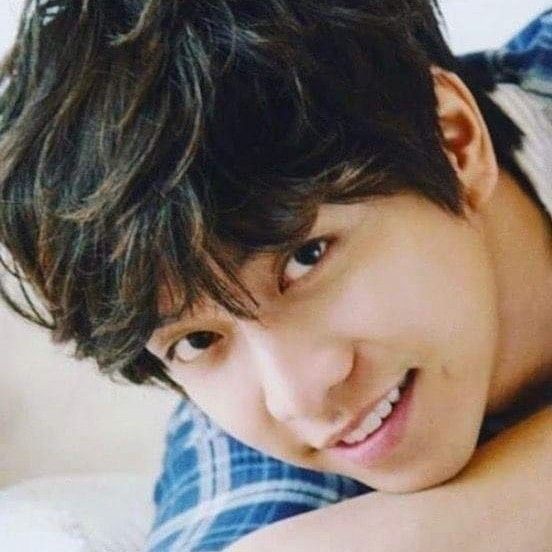 Recent activity shot of Lee Seunggi