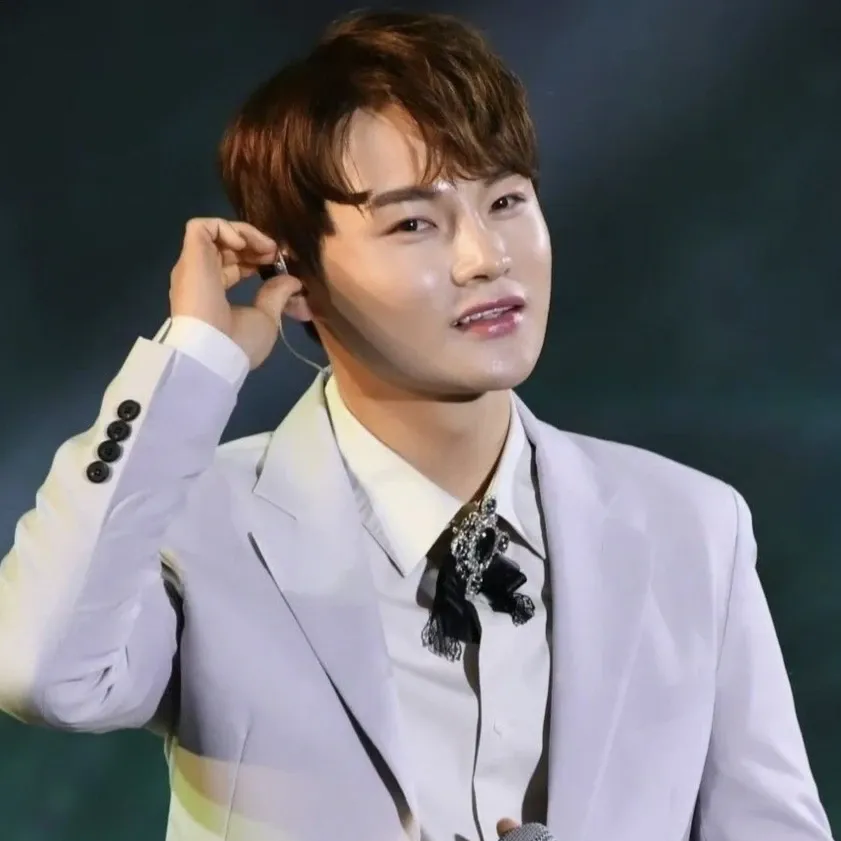 박서진의 최신 사진