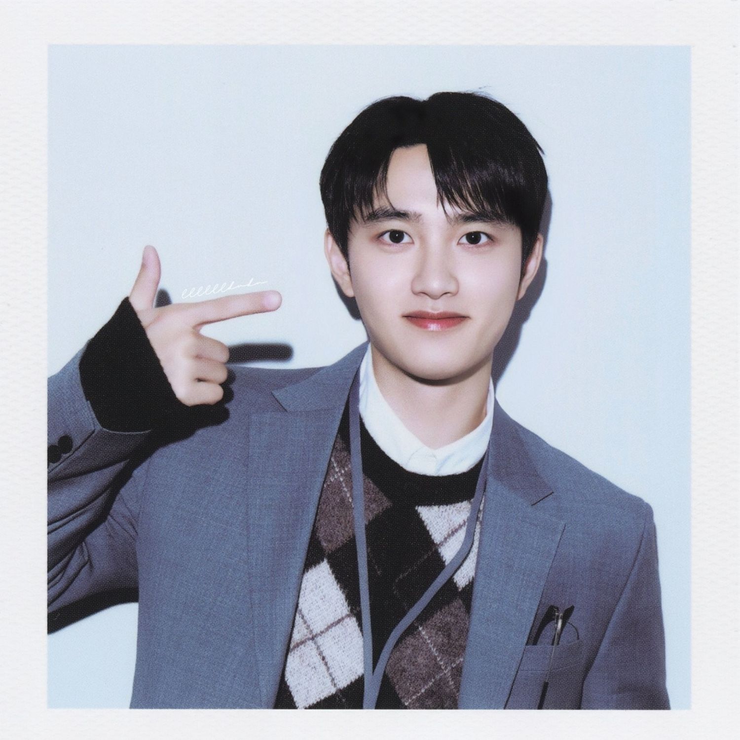 都暻秀 (D.O.)的幕後花絮