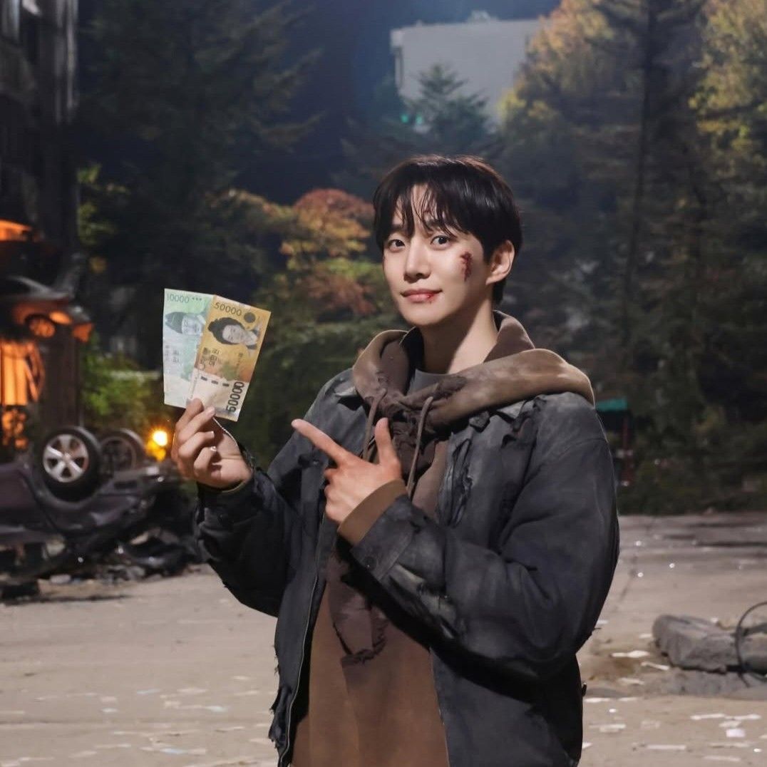 粉絲拍下的李俊昊瞬間