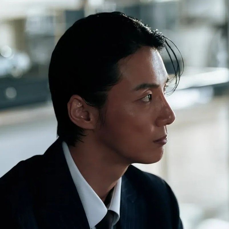 A moment captured by a fan of Yoon Shiyoon