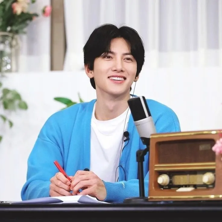 Behind-the-scenes cut of Ji Changwook