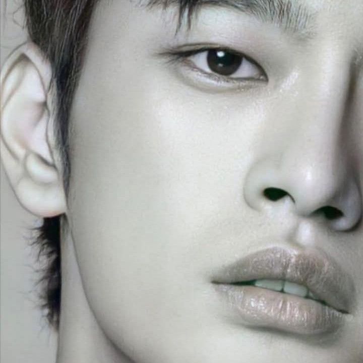 Foto terbaru dari Seo Inguk