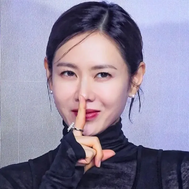 Cuplikan di balik layar dari Son Yejin