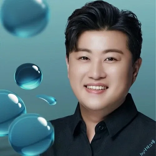 Recent activity shot of Kim Hojoong