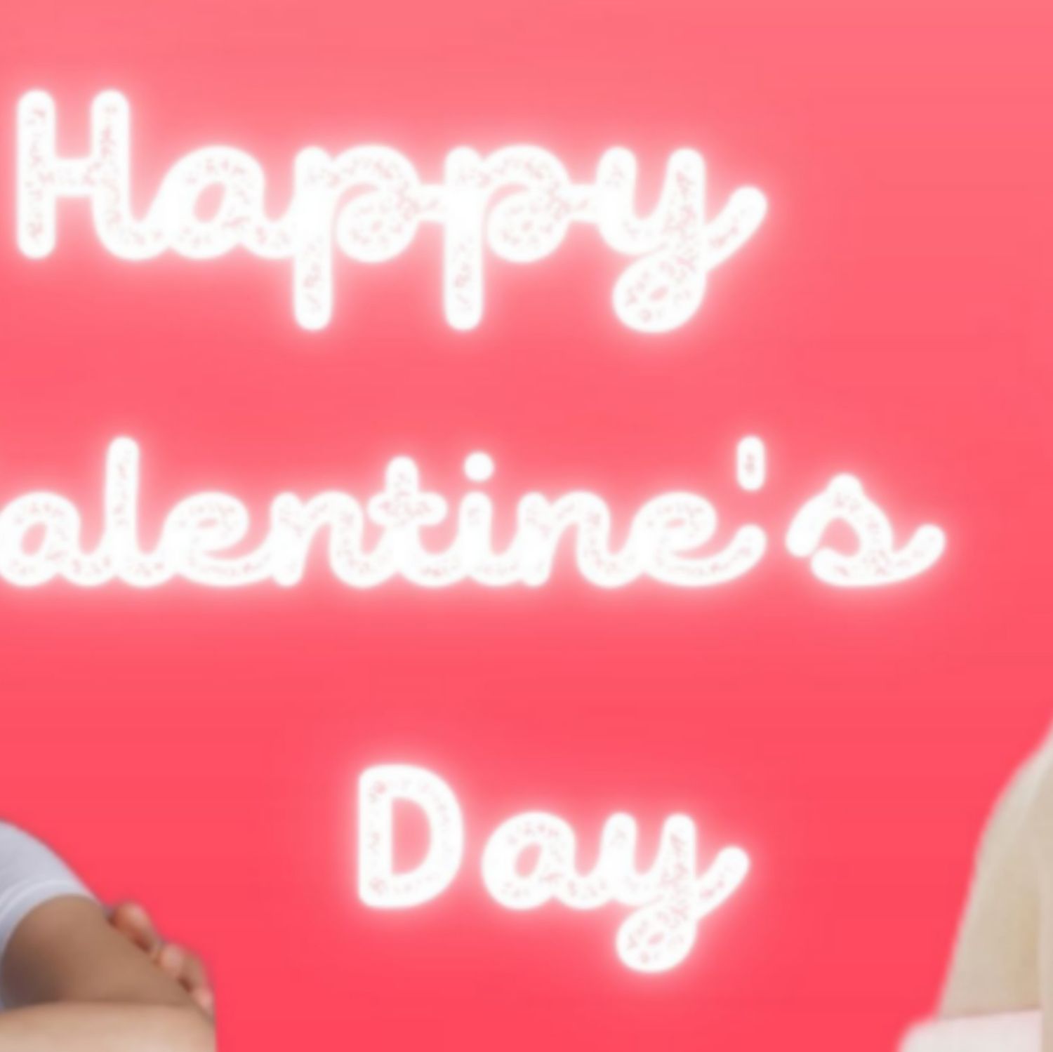 Behind-the-scenes cut of Lee Boyoung