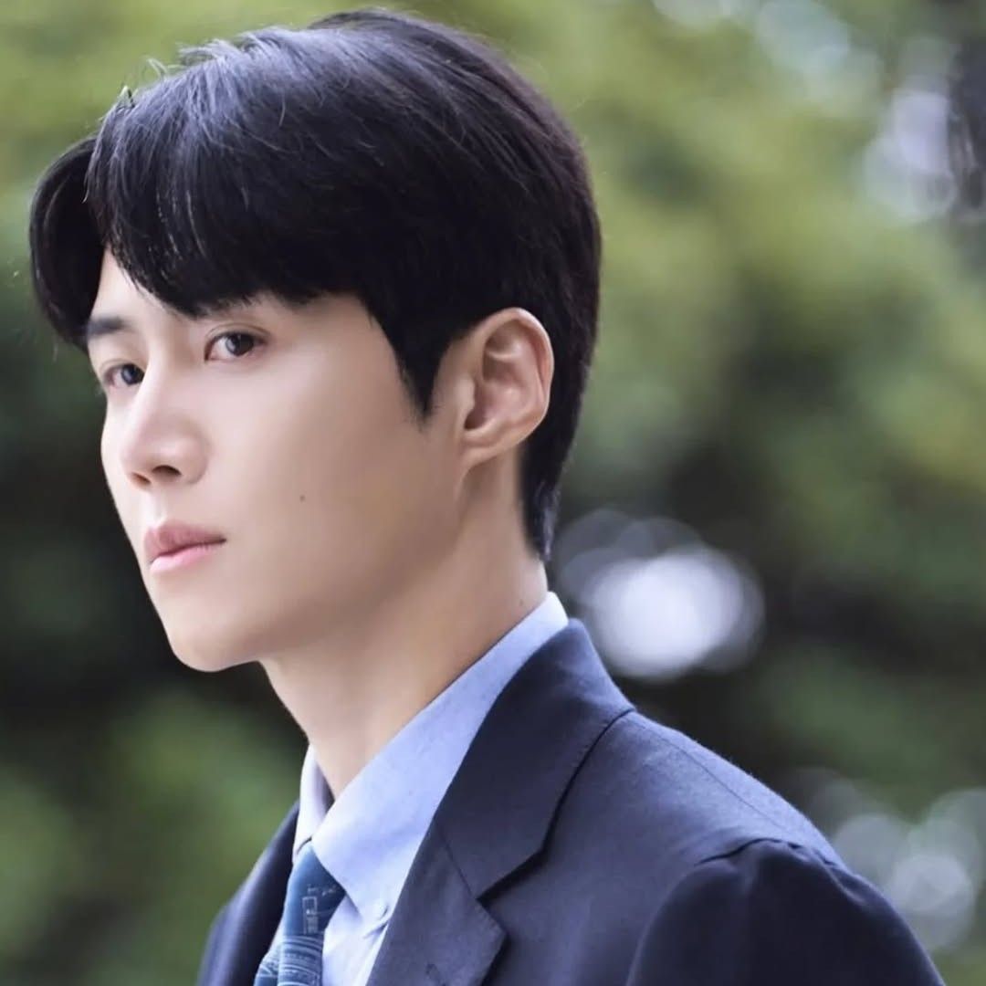 Recent activity shot of Kim Seonho