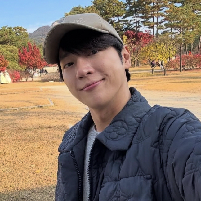 Latest photo of Lee Sangyeob