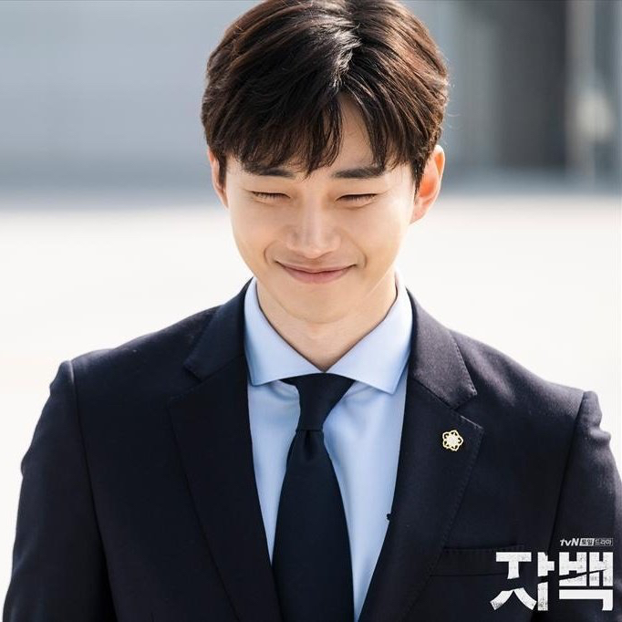 Behind-the-scenes cut of Lee Junho