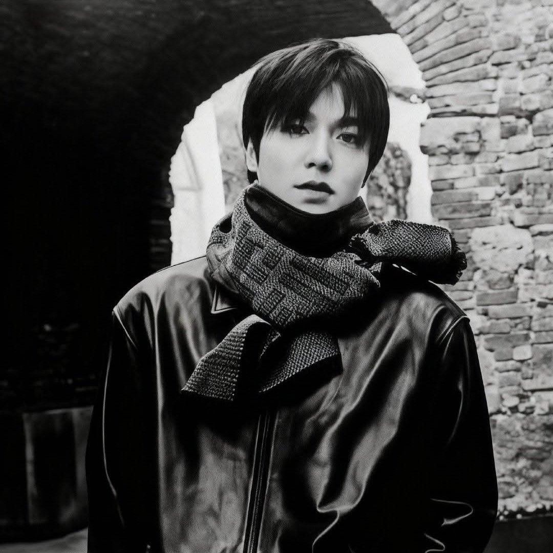 Recent activity shot of Lee Minho