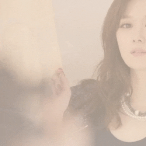 A moment captured by a fan of Jang Nara