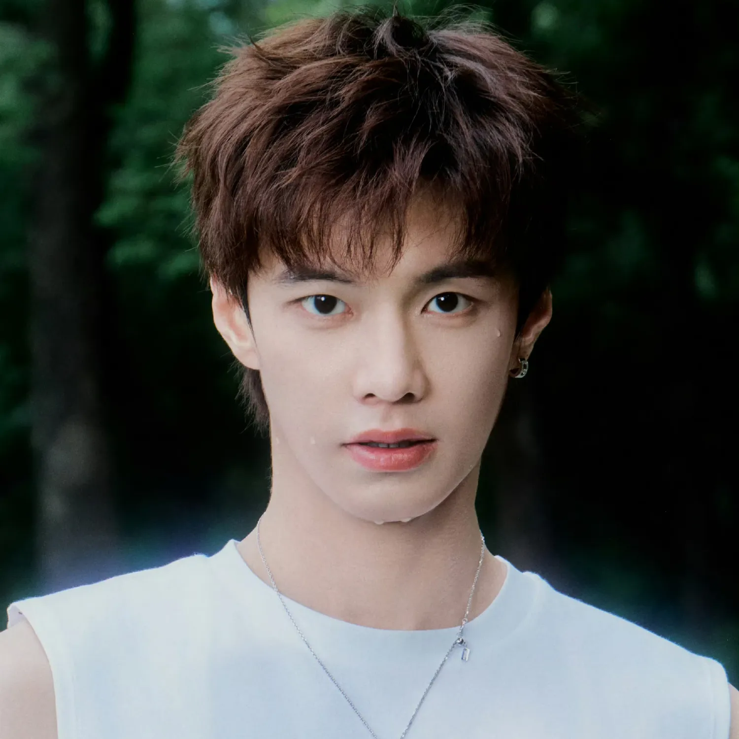 Latest photo of He Yu