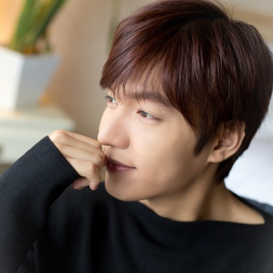 李敏鎬的最新照片