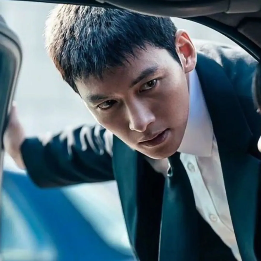 Recent activity shot of Ji Changwook