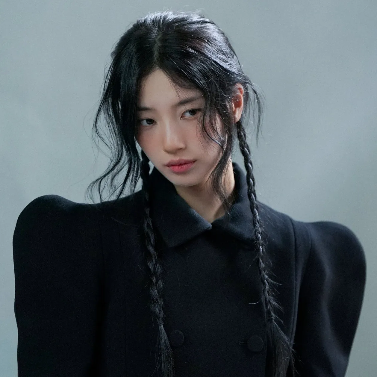 Recent activity shot of Bae Suzy