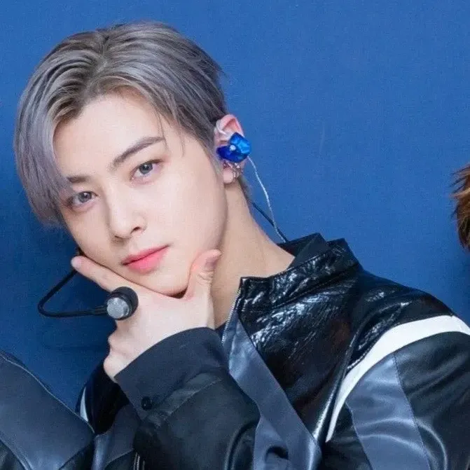 Latest photo of Cha Eunwoo