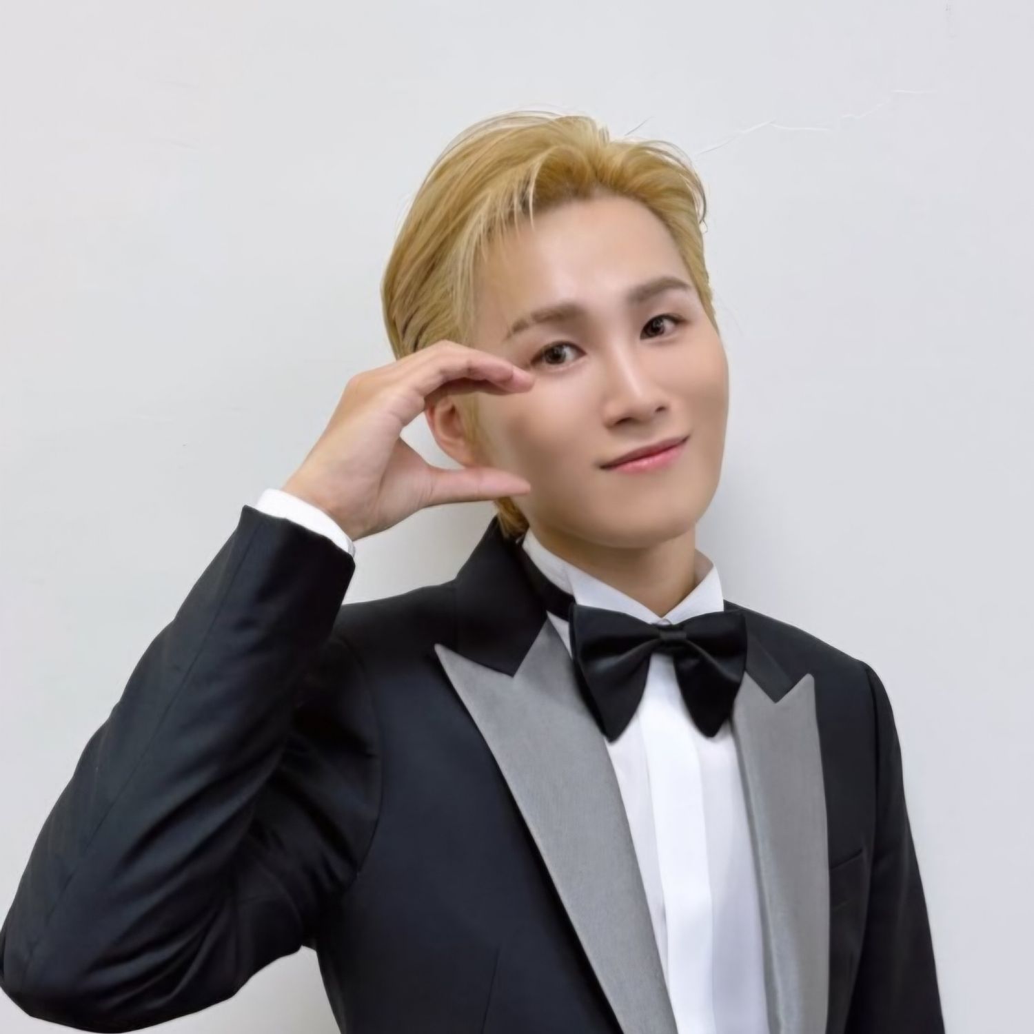 金熙栽的最新照片