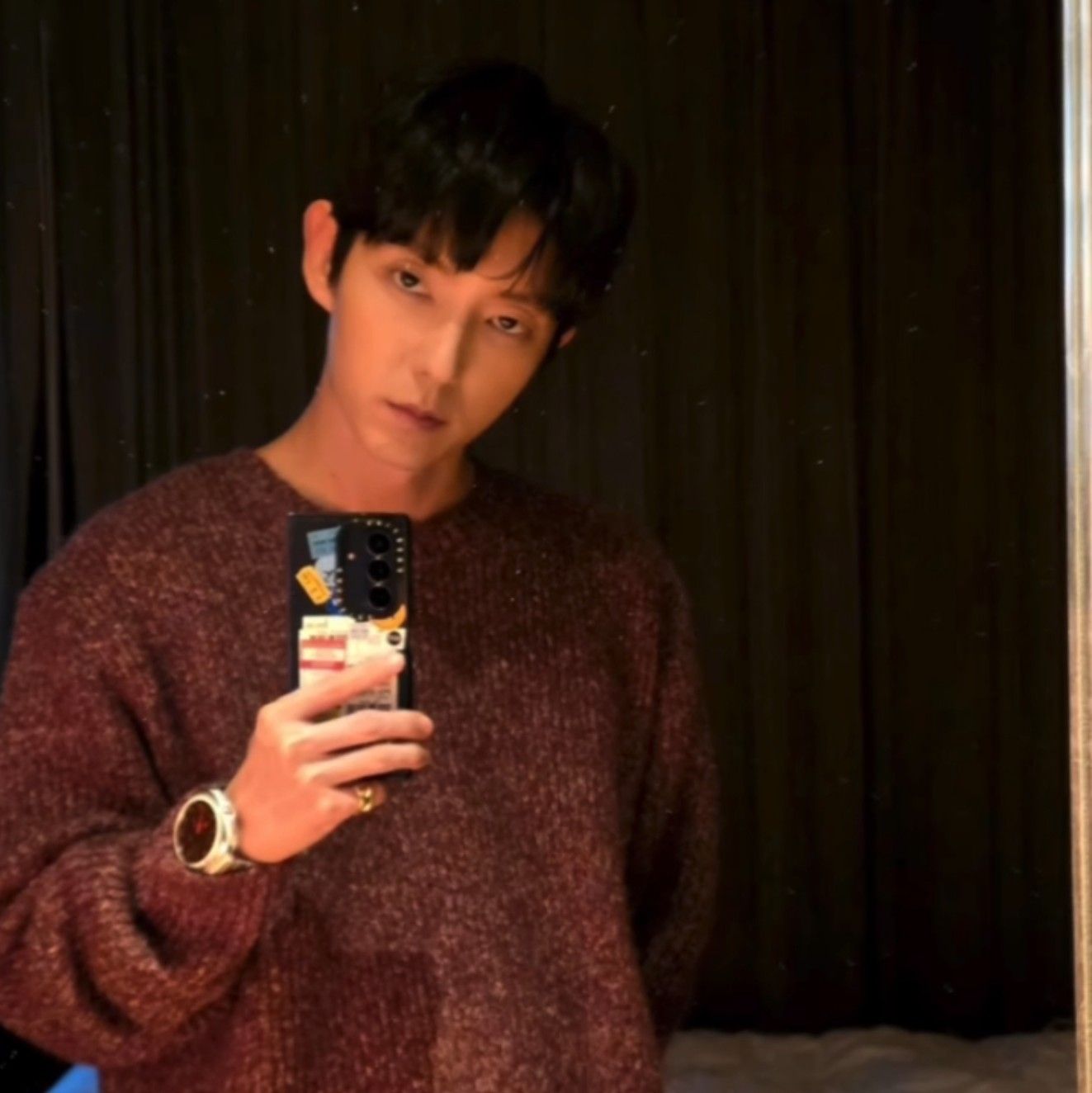 A moment captured by a fan of Lee Joongi