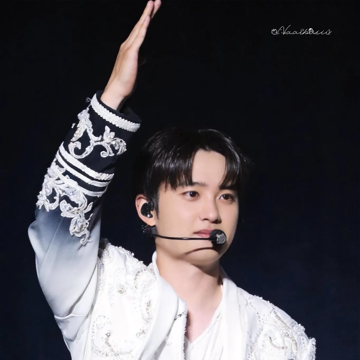 Momen yang diabadikan oleh penggemar Doh Kyungsoo (D.O.)