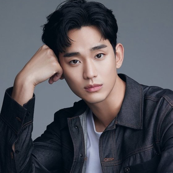 金秀贤的幕后花絮