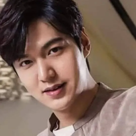 Latest photo of Lee Minho