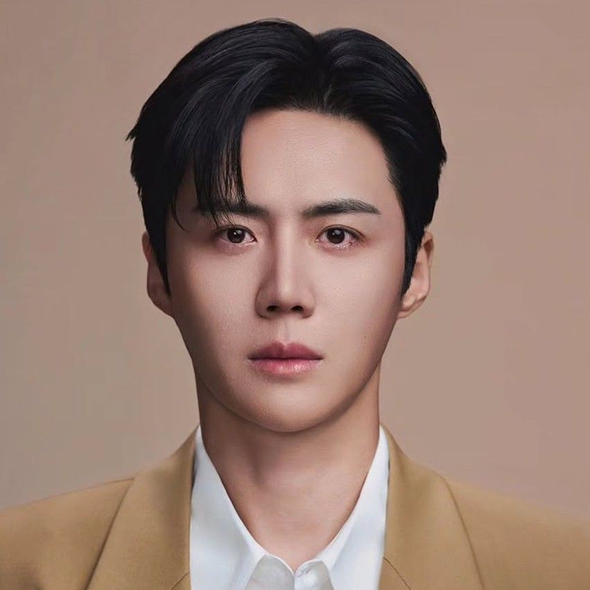 Recent activity shot of Kim Seonho