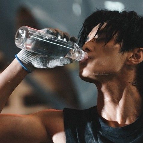 A moment captured by a fan of He Yu