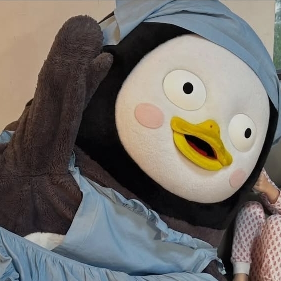 ペンスの最近の活動ショット