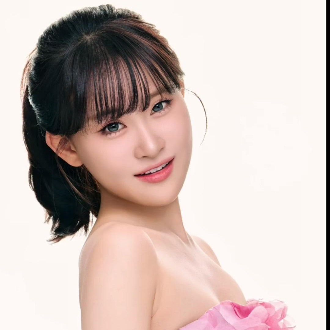 김다현 최근 활동샷