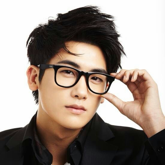 Recent activity shot of Park Hyungsik