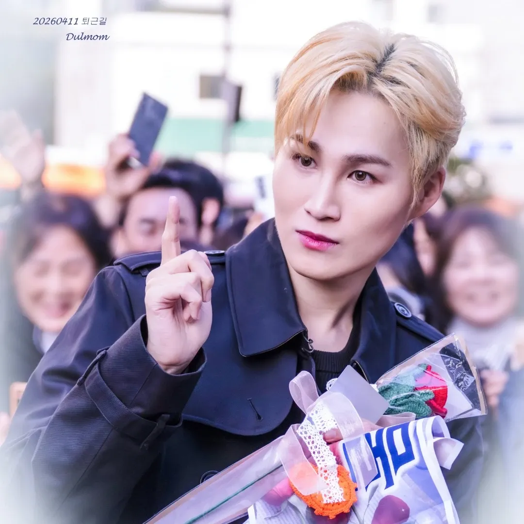 김희재의 비하인드 컷