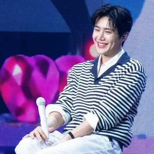 Cuplikan di balik layar dari Kim Seonho