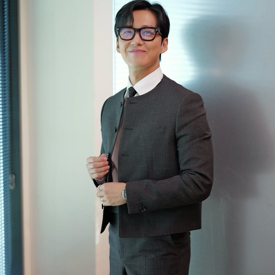 A moment captured by a fan of Namkoong Min