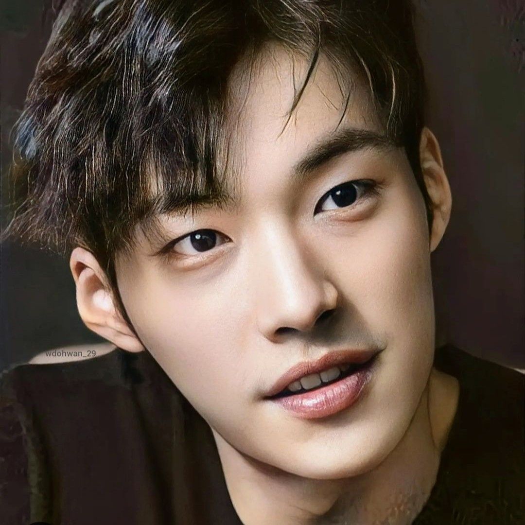 Behind-the-scenes cut of Woo Dohwan