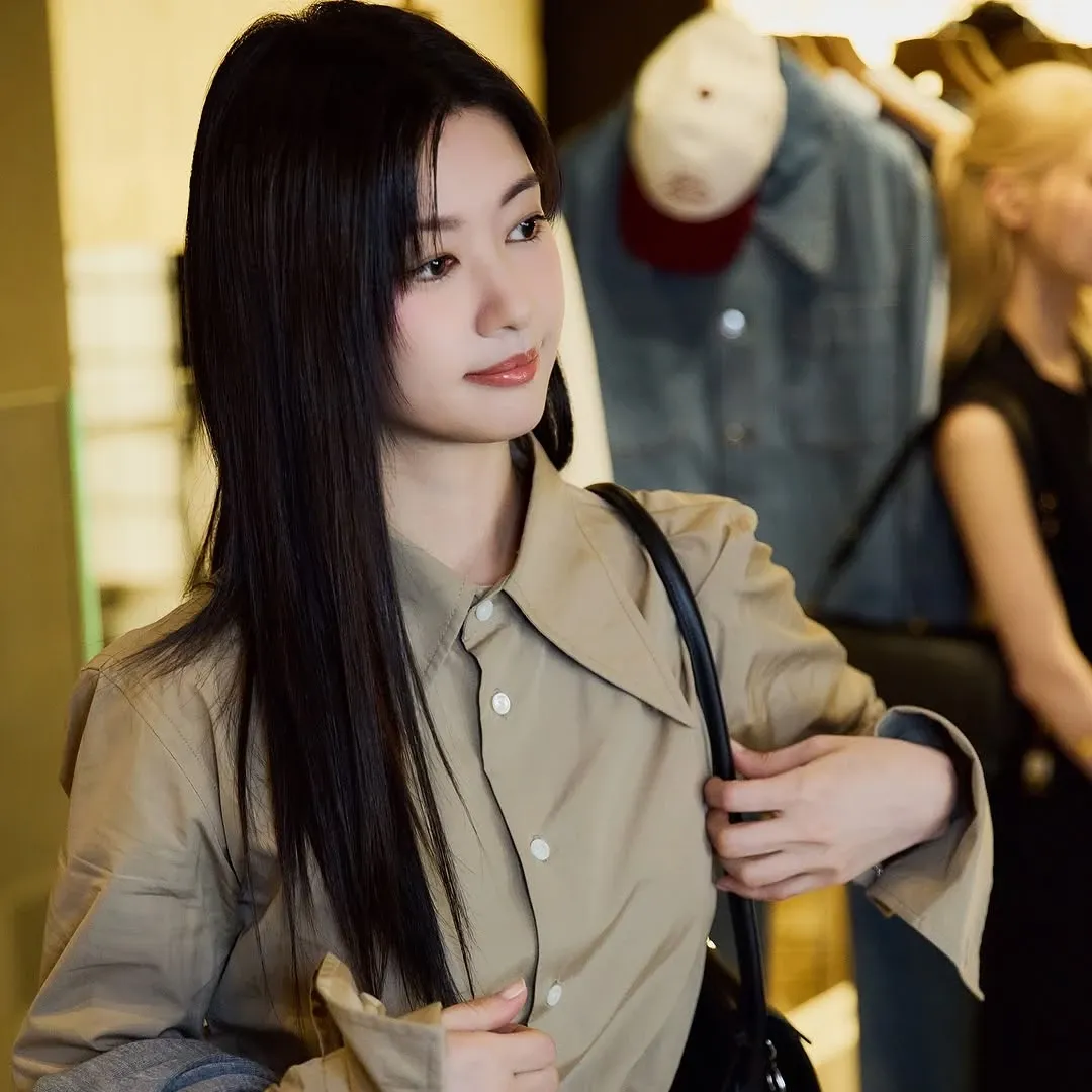 A moment captured by a fan of Jung Somin