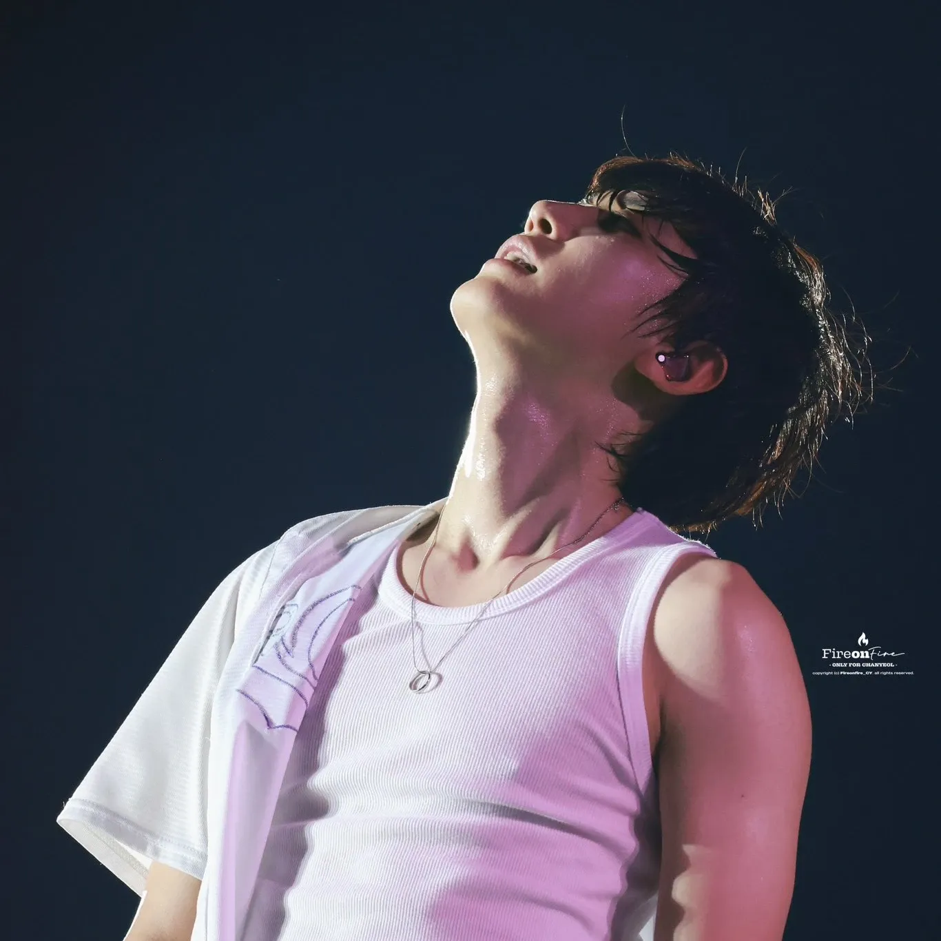 Behind-the-scenes cut of Chanyeol