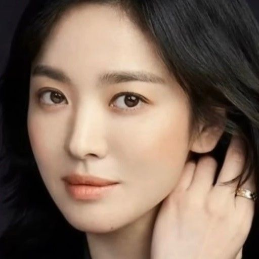 Latest photo of Song Hyekyo