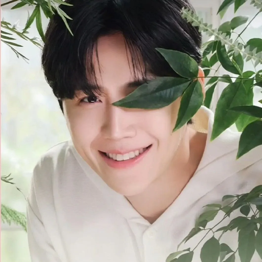 A moment captured by a fan of Kim Seonho