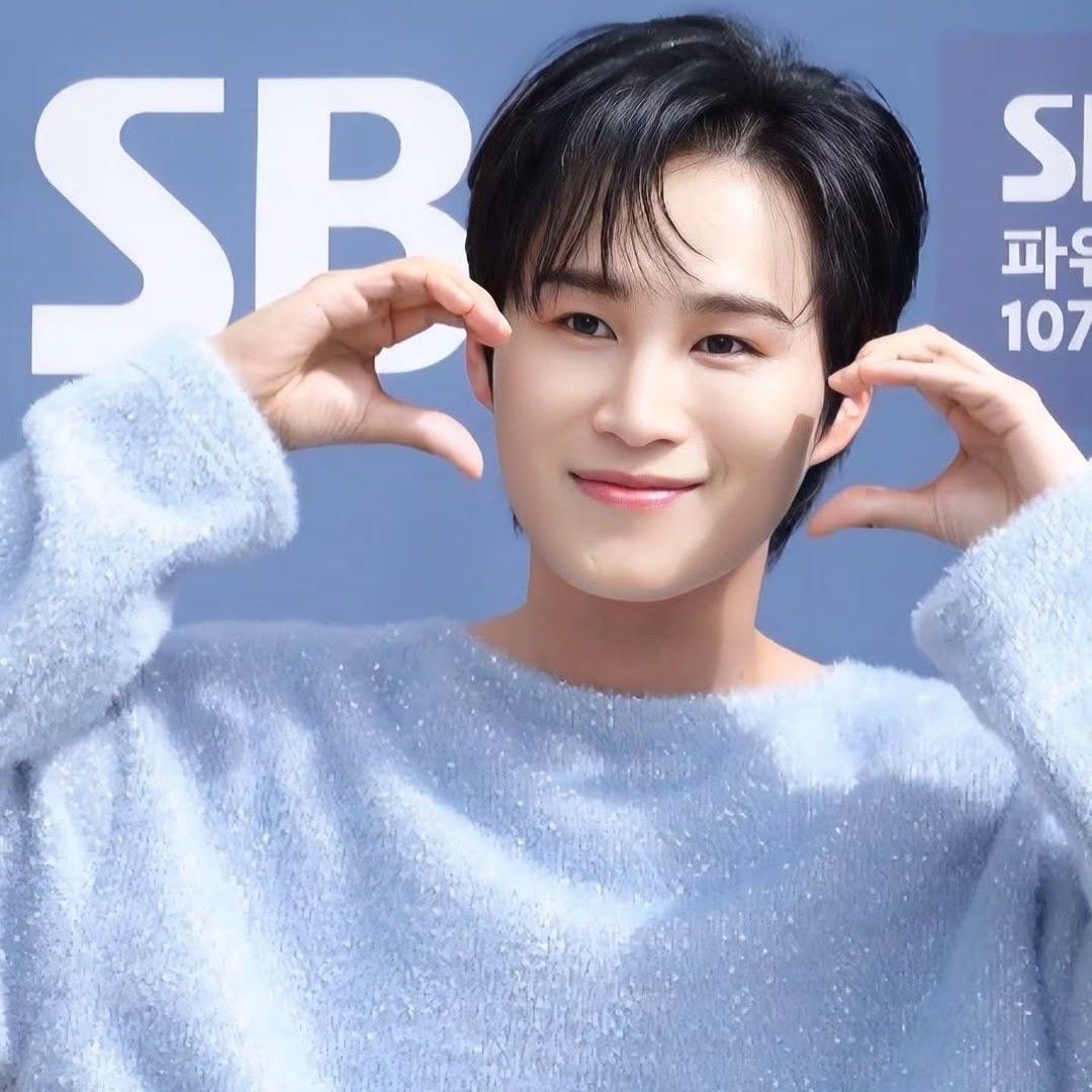 김희재 최근 활동샷