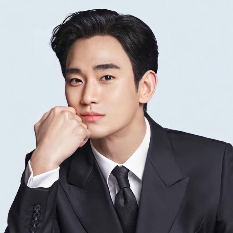 A moment captured by a fan of Kim Soohyun