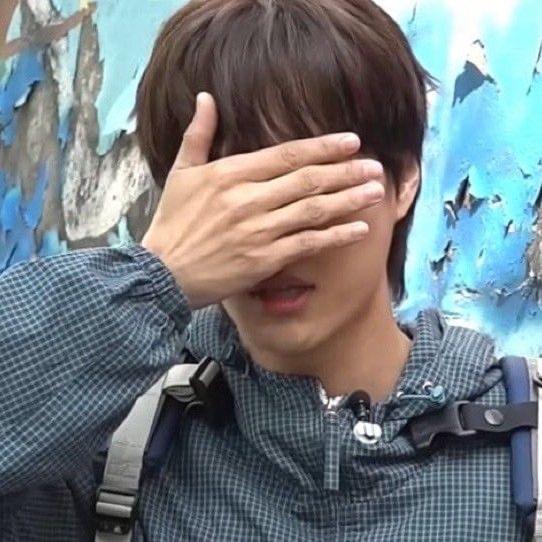 都暻秀 (D.O.)的最新照片