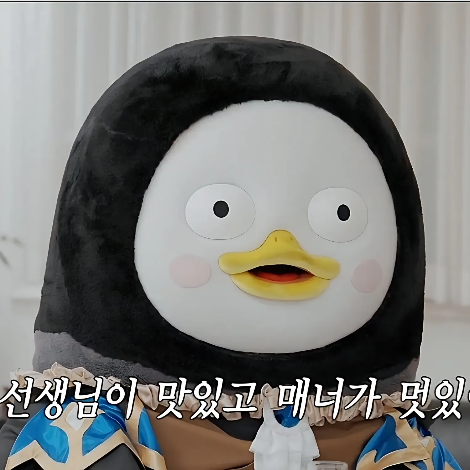 ペンスの最近の活動ショット