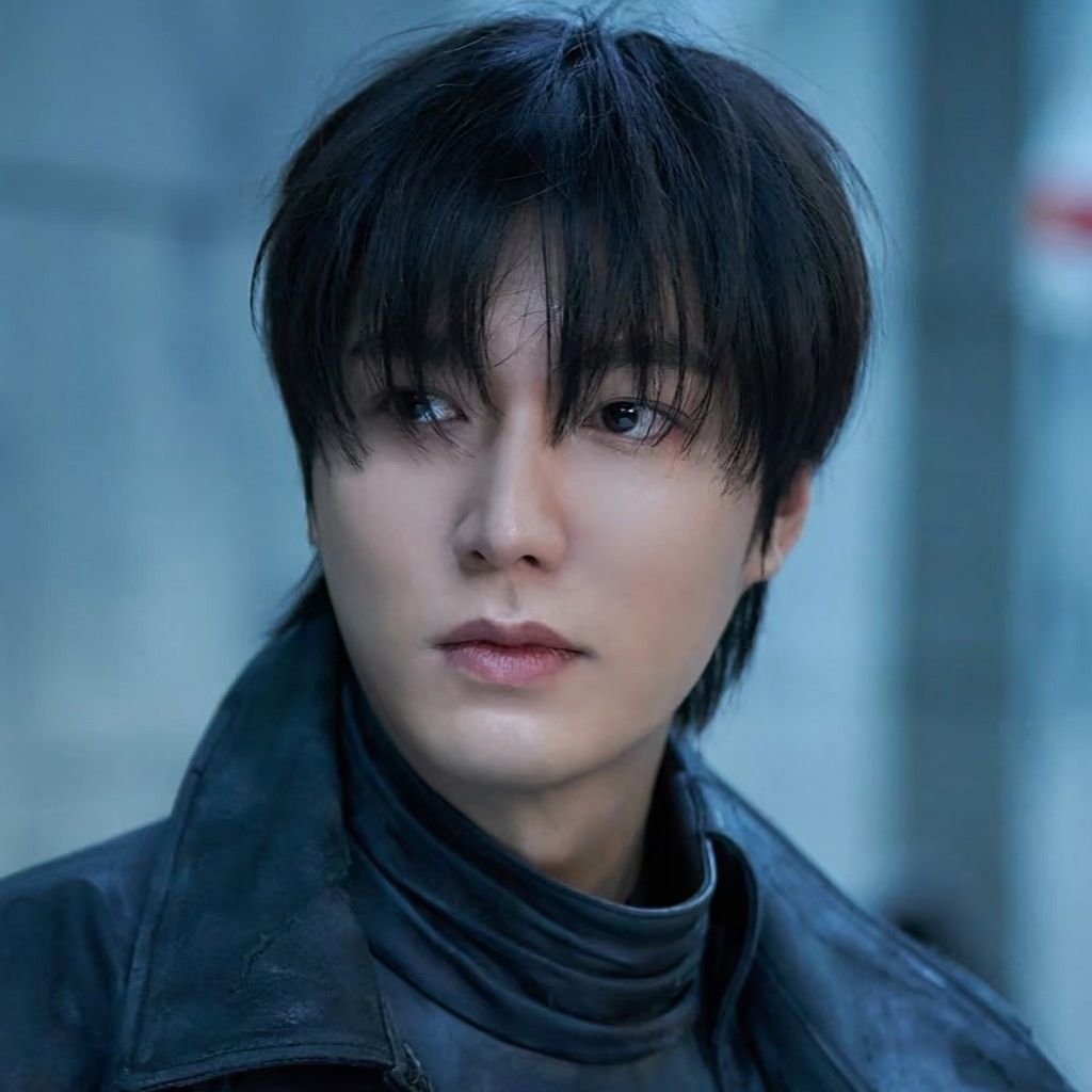 李敏镐的最新照片