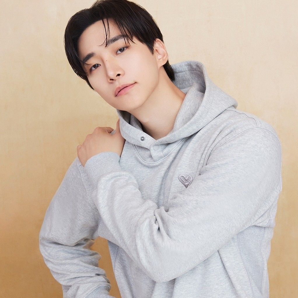 李俊昊的最新照片